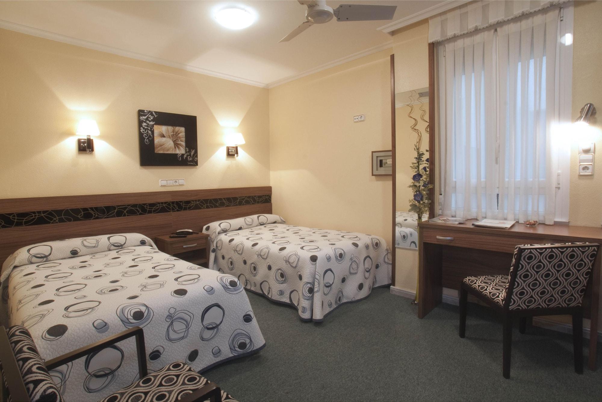 Hotel Castilla Gijón Eksteriør bilde